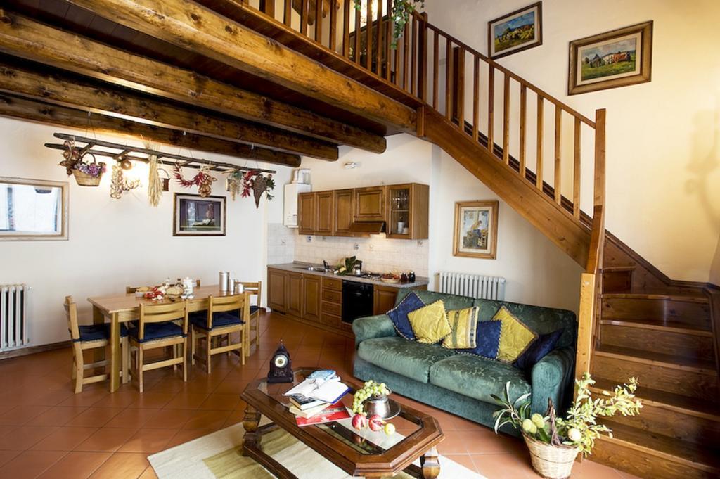 Agriturismo Petrognano SantʼEllero Eksteriør bilde