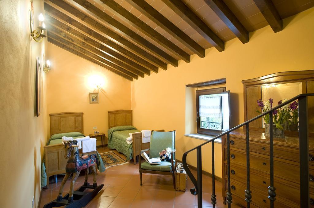 Agriturismo Petrognano SantʼEllero Eksteriør bilde